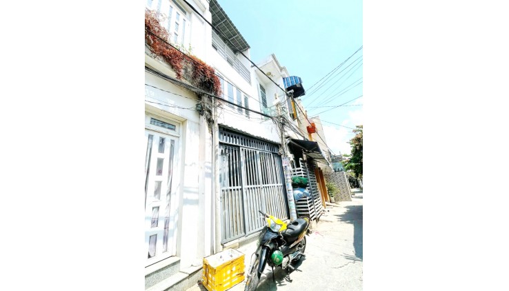 Bán Nhà 3 Tầng 24m2_4x6m Hẻm trước nhà 4m Phạm Văn Đồng Hiệp Bình Chánh Thủ Đức Chỉ 2,7 tỷ.